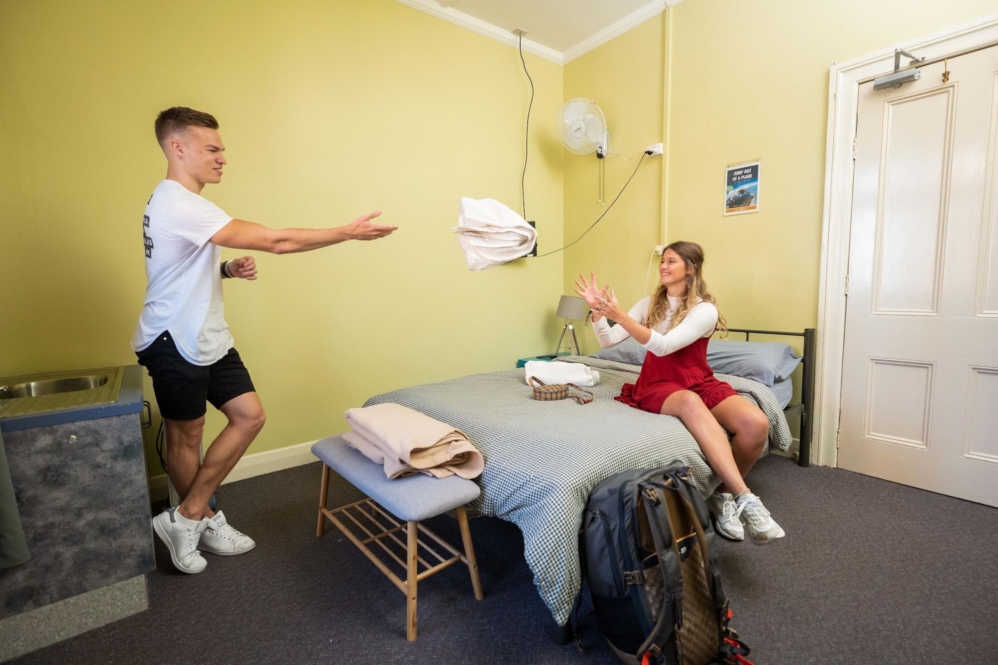 Yha Newcastle Beach Eksteriør billede