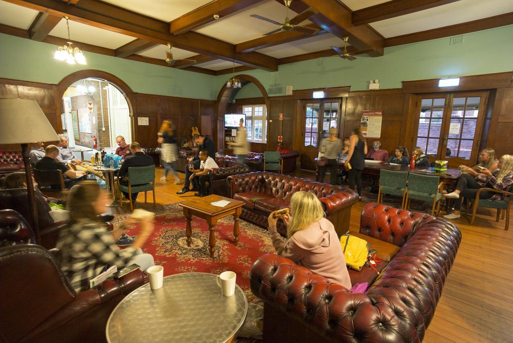 Yha Newcastle Beach Eksteriør billede