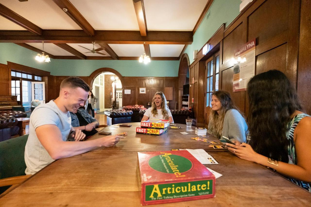 Yha Newcastle Beach Eksteriør billede